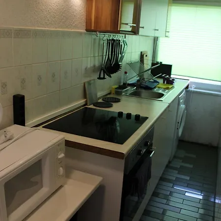 Möblierte 2-raum In Ot Crawinkel Thüringen Wald *