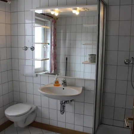 Möblierte 2-raum In Ot Crawinkel Thüringen Wald Apartment